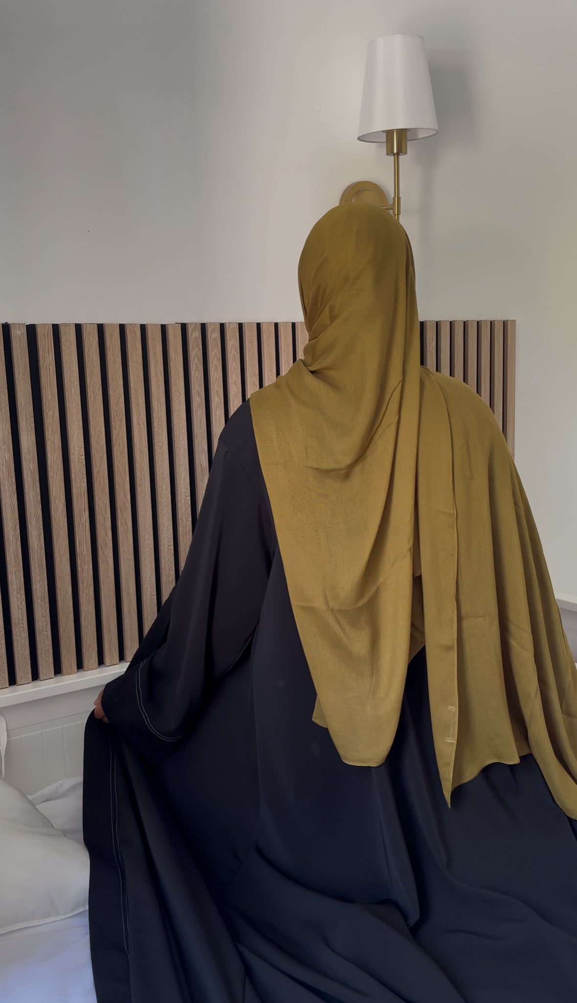 Hijab modal ocre foncé
