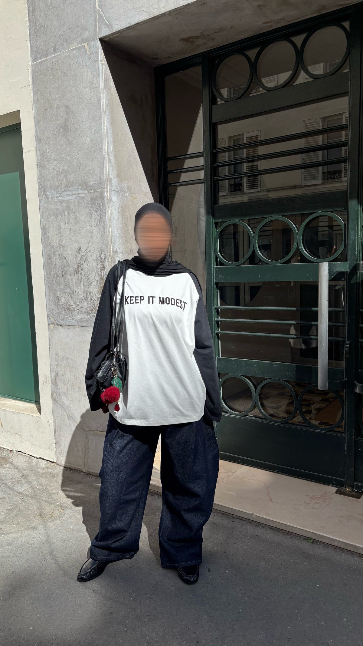 Haut keep it modest noir