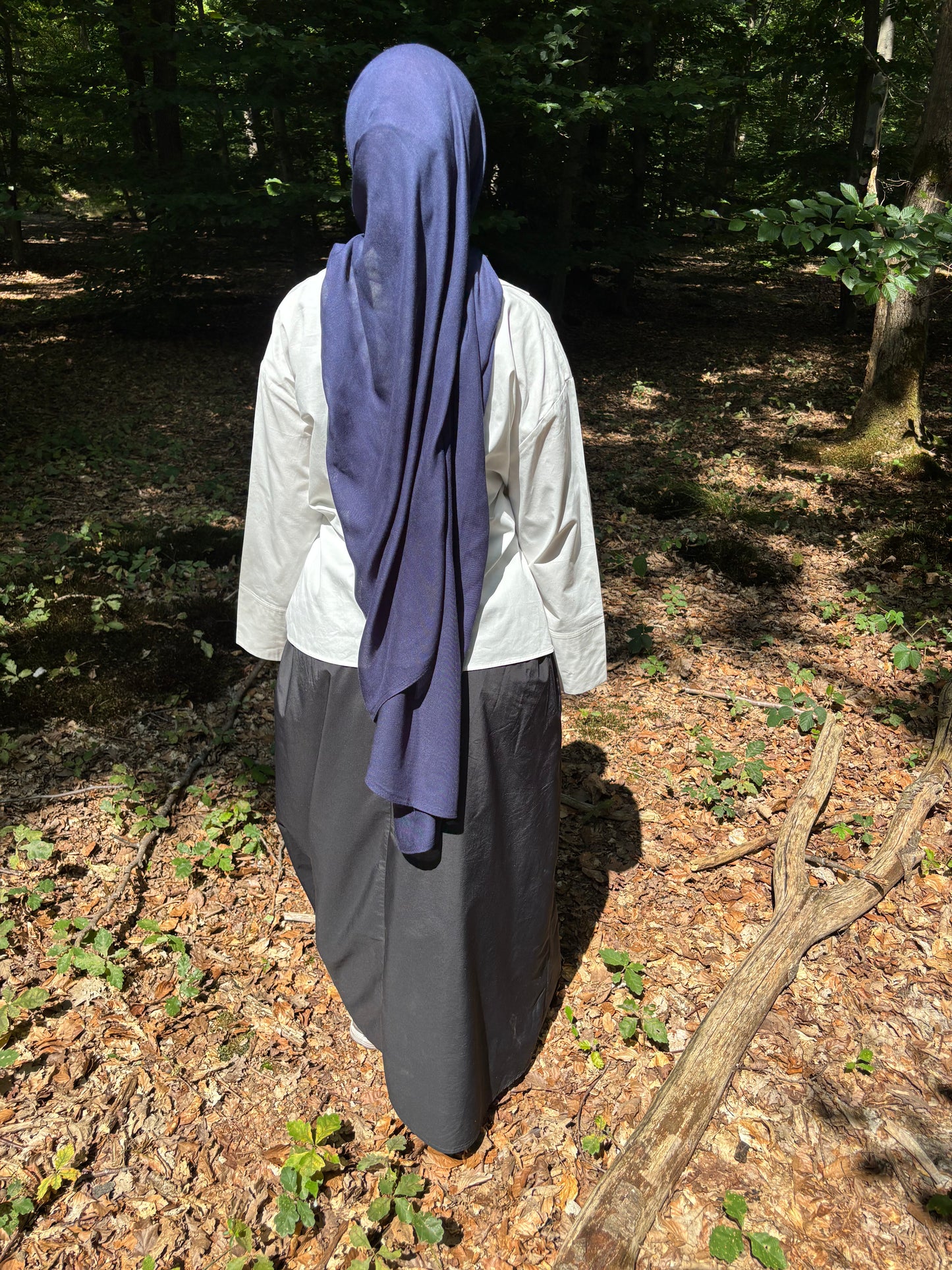 Hijab modal bleu nuit