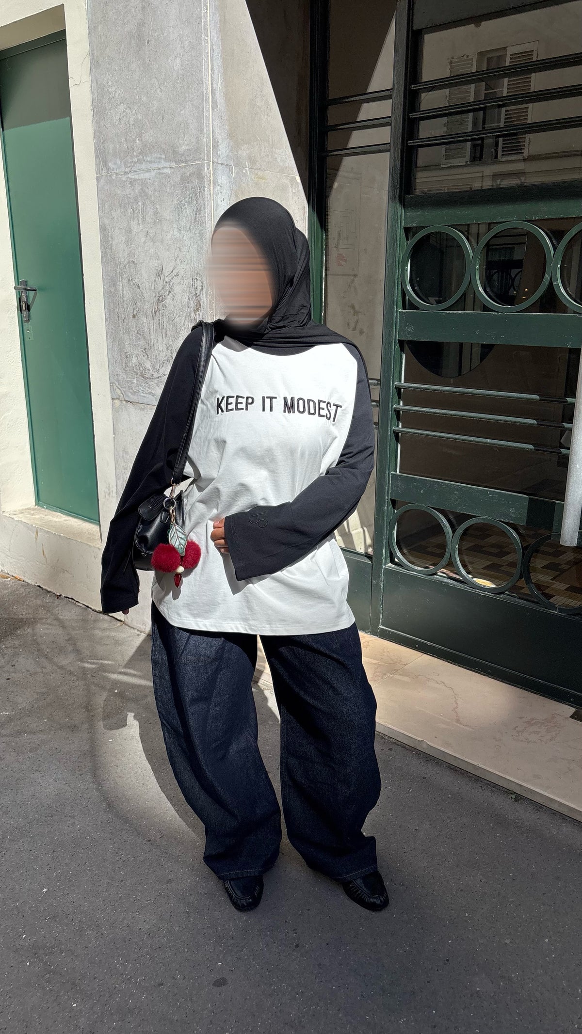 Haut keep it modest noir