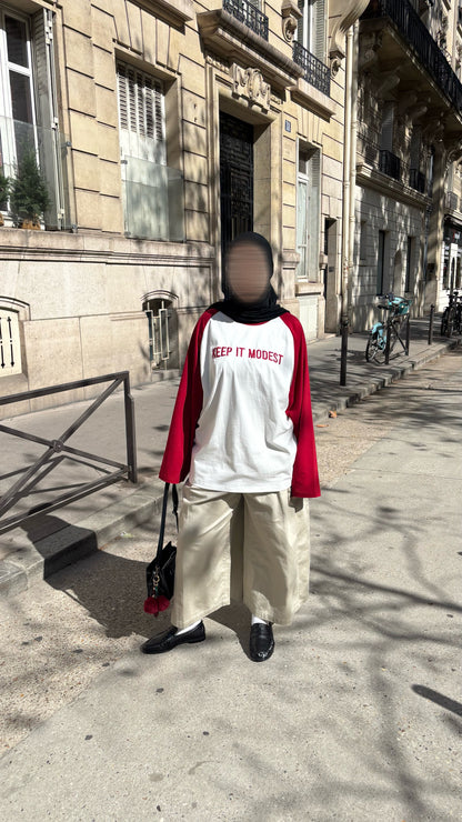 Haut keep it modest rouge