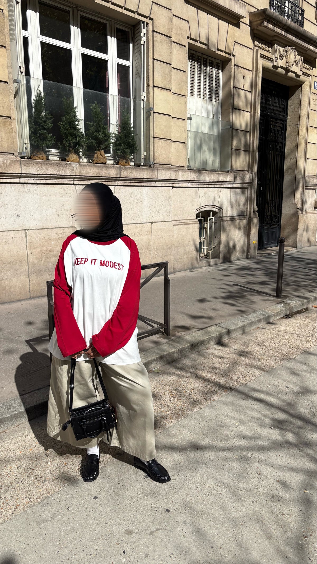 Haut keep it modest rouge