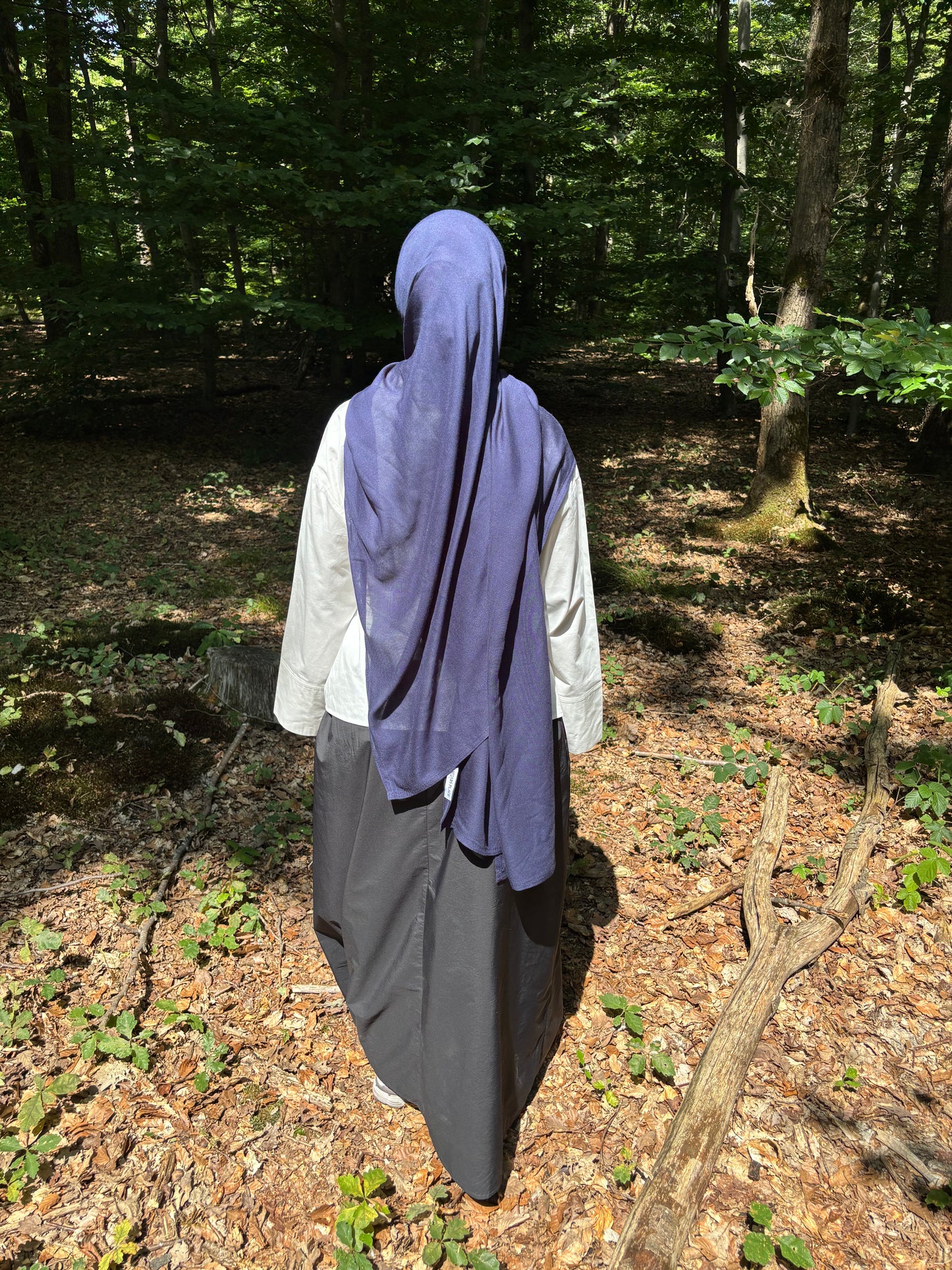 Hijab modal bleu nuit